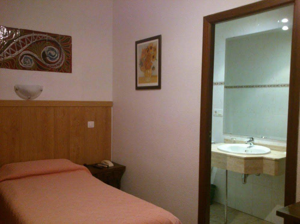 Hotel Real Castellon Кастельон-де-ла-Плана Экстерьер фото